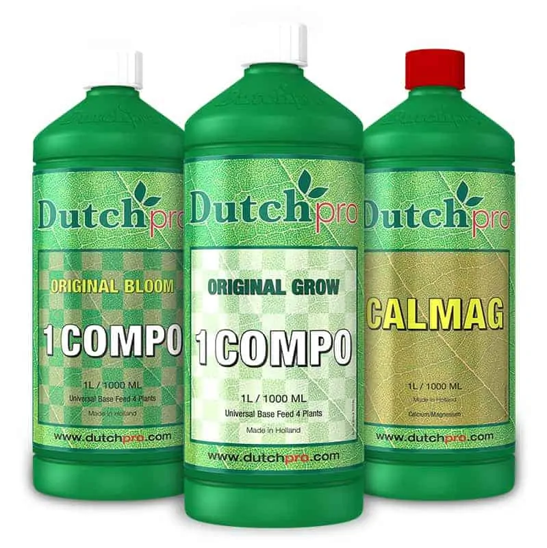 Drie flessen Dutchpro plantenvoeding: Bloom, Grow, Calmag.